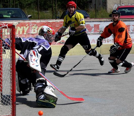 Rozpis na dve kol�!