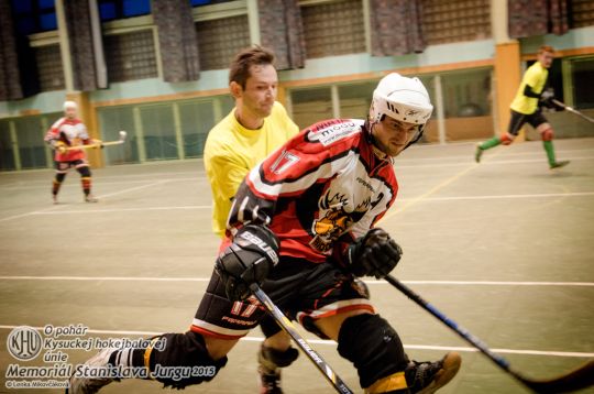 ZLKH�: Prv�ch �tyroch del� sk�re!