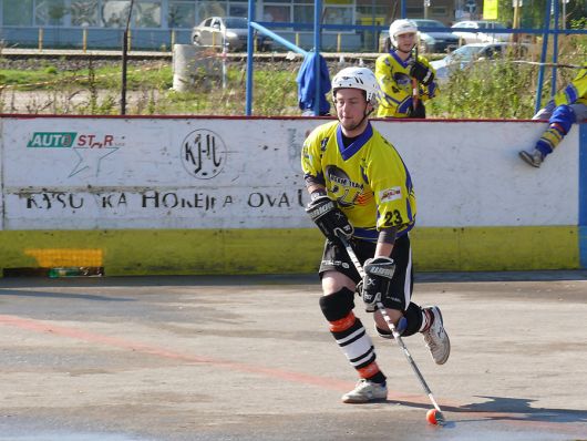 Hokejbalov� v�kend vrcholil v �adci