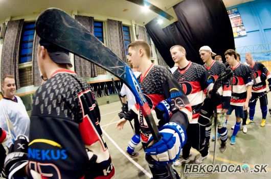 Pred�tori zvl�dli z�ver... 