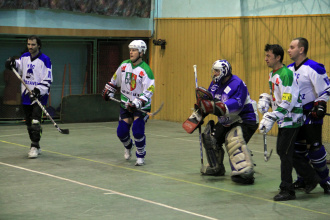 Kysuckí hokejbalisti majú nový sviatok, Retro cup!