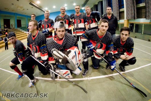 Predatori oto�ili s Eagles